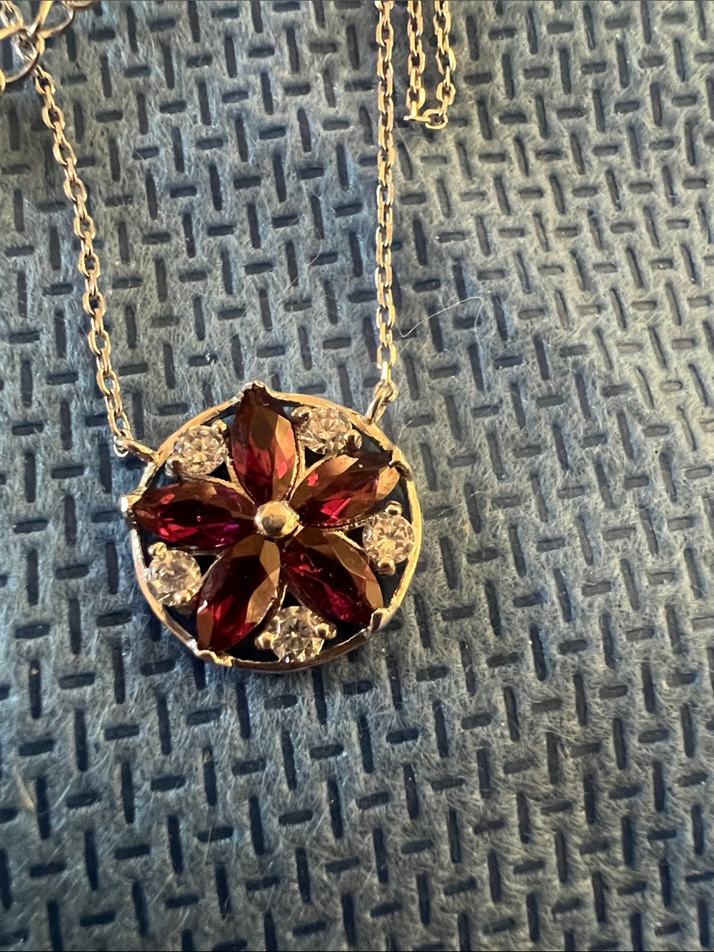 Purple garnet Red  Flower style Pendant necklace sterling silver 925 setting